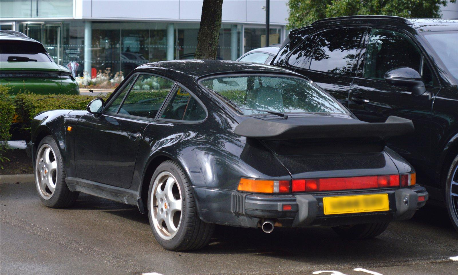 ポルシェ911ターボ（930）の外観