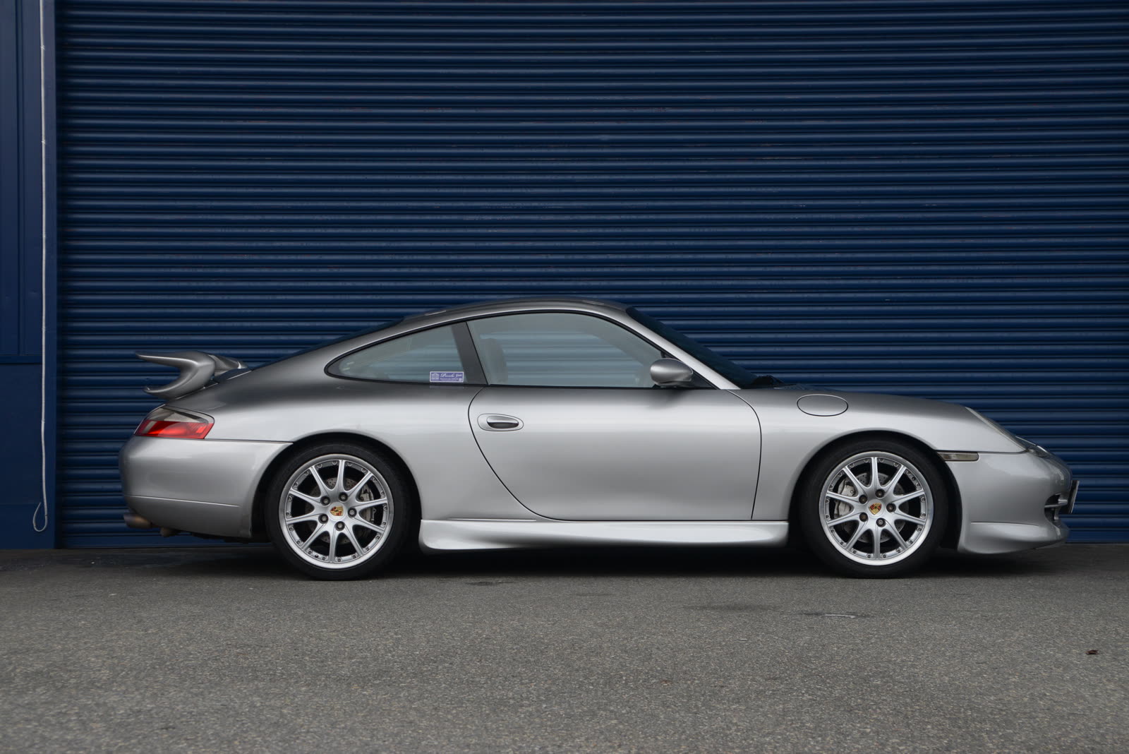 名古屋に配備予定の996 GT3仕様（サイド）
